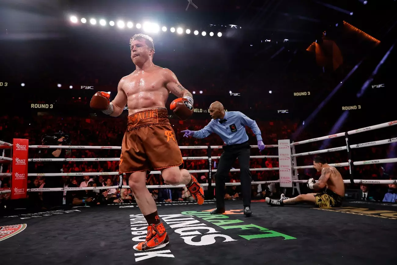 The Resurgence of Canelo Alvarez: A Night of Thrills in Las Vegas